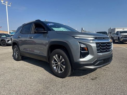 New 2026 Chevrolet Equinox LT w/ Convenience Package II image 10