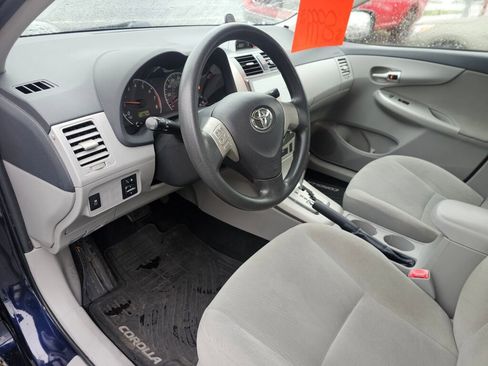 Used 2013 Toyota Corolla LE Special Edition image 25