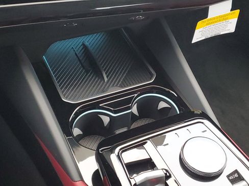 New 2026 BMW 530i xDrive 530i xDrive w/ Premium Package image 19