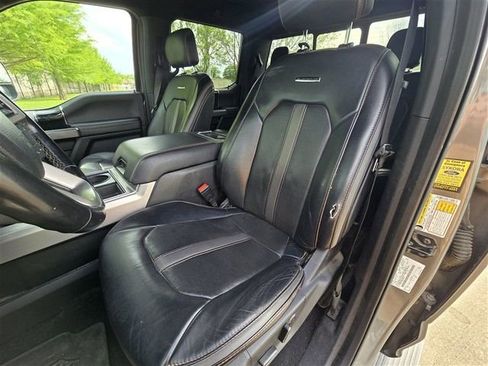 Used 2021 Ford F250 Platinum w/ FX4 Off-Road Package AWD/4WD image 11