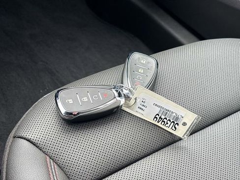 Used 2024 Chevrolet Trax RS w/ Driver Confidence Package image 29