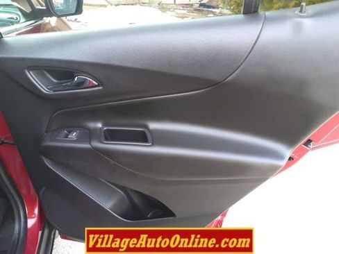 Used 2019 Chevrolet Equinox LT image 39