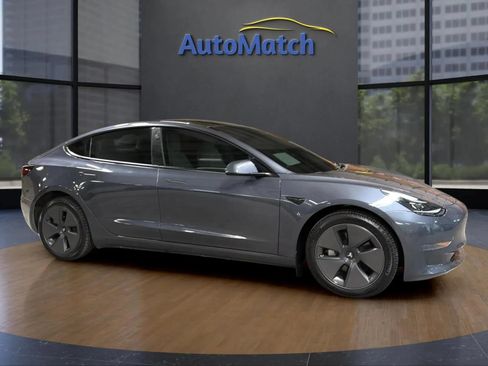 Used 2023 Tesla Model 3 Standard Range RWD image 13