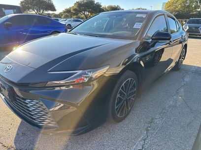 Used 2025 Toyota Camry XLE