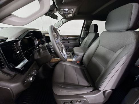 New 2026 GMC Sierra 1500 Elevation w/ Preferred Package image 17