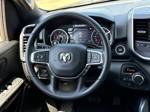 New 2026 RAM 1500 Express AWD/4WD image 12