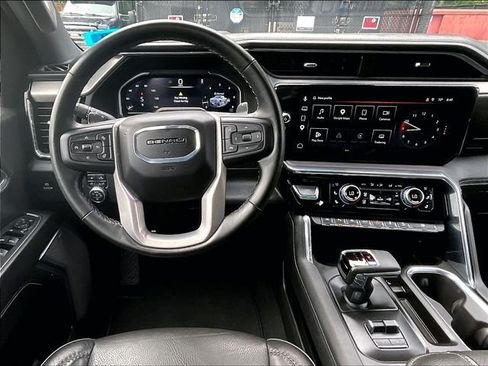 Used 2024 GMC Sierra 1500 Denali AWD/4WD image 5