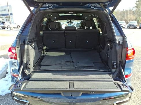 Used 2019 BMW X7 xDrive50i w/ Dynamic Handling Package image 12