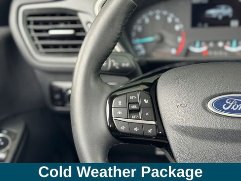 Used 2022 Ford Escape SE w/ Convenience Package FWD image 11