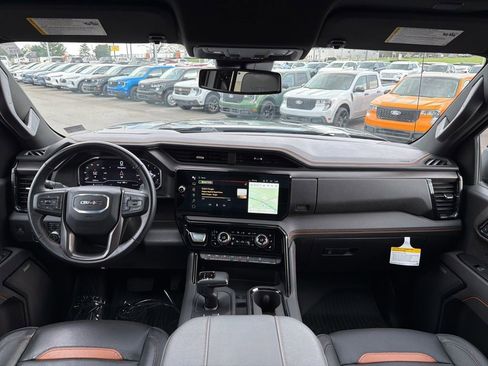 Used 2025 GMC Sierra 1500 AT4 AWD/4WD image 24