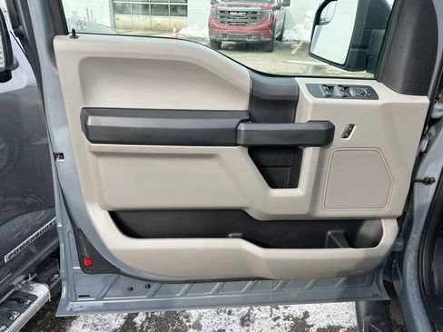 Used 2019 Ford F150 XL w/ Equipment Group 101A Mid image 4