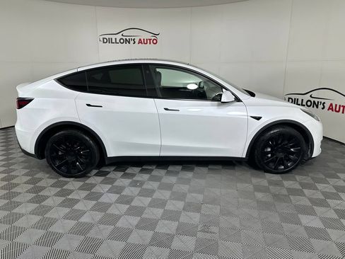 Used 2023 Tesla Model Y Long Range AWD/4WD image 12