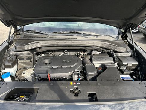 Used 2019 Hyundai Santa Fe SEL AWD/4WD image 11