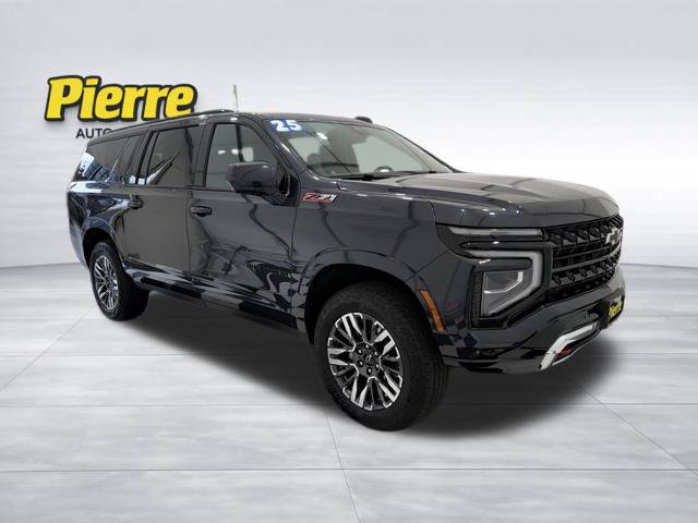 Used 2025 Chevrolet Suburban Z71 AWD/4WD image 9