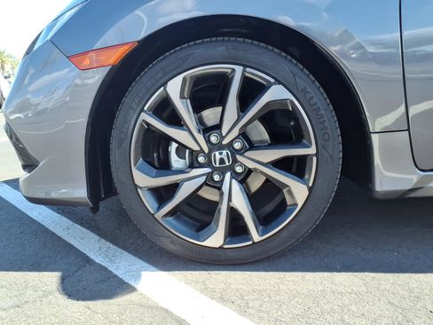 Used 2020 Honda Civic Sport image 9