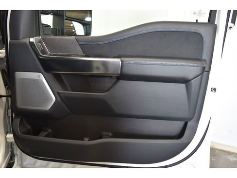 New 2025 Ford F350 Platinum image 34