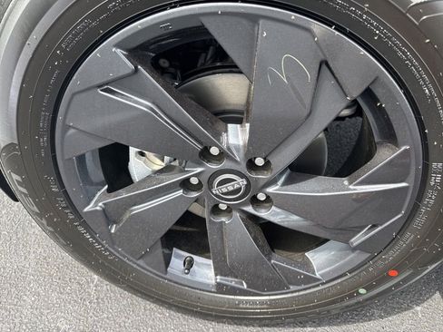 New 2026 Nissan Rogue SV FWD image 9