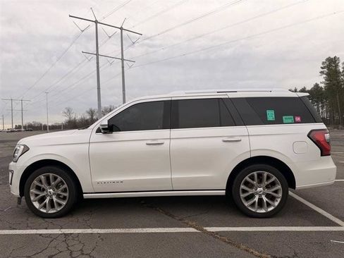 Used 2018 Ford Expedition Platinum AWD/4WD image 5