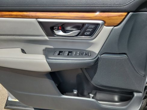 Used 2022 Honda CR-V Touring image 28