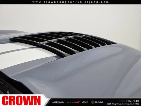 Used 2022 Ford Mustang Shelby GT500 w/ Technology Package RWD image 15