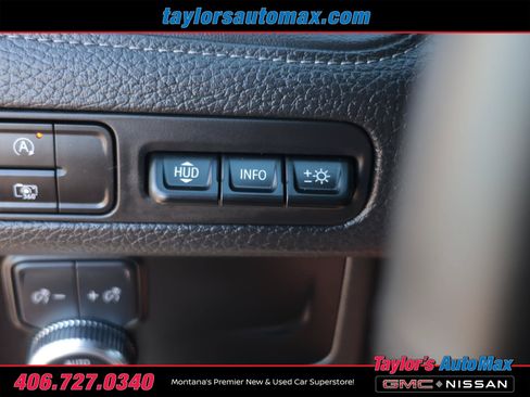 Used 2024 GMC Yukon Denali AWD/4WD image 34
