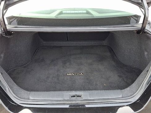 Used 2024 Nissan Sentra SV image 23