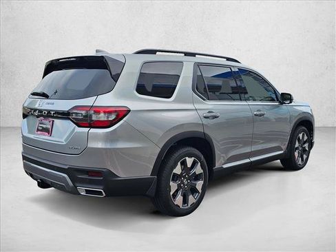 New 2026 Honda Pilot Elite image 5