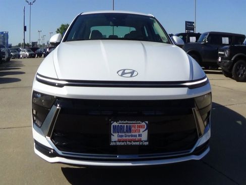 Used 2025 Hyundai Sonata SEL FWD image 3