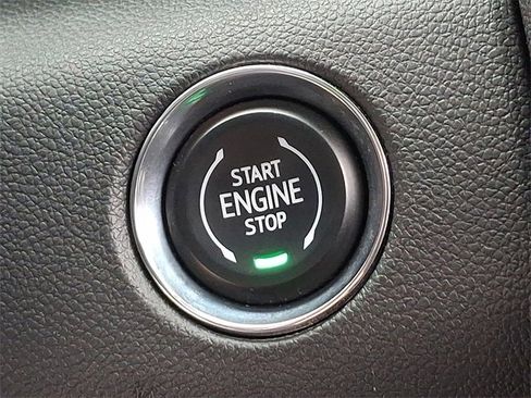 Certified 2025 GMC Acadia Elevation image 22