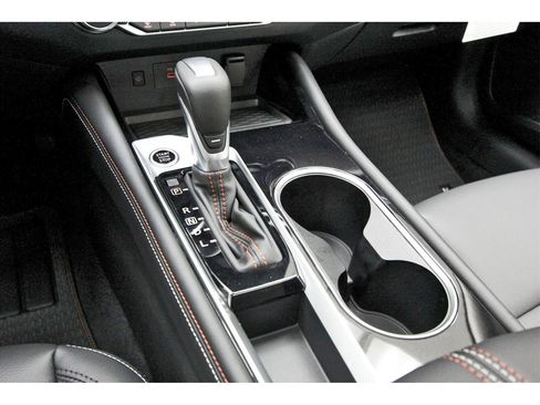 New 2025 Nissan Altima 2.5 SR w/ SR Premium Package image 20