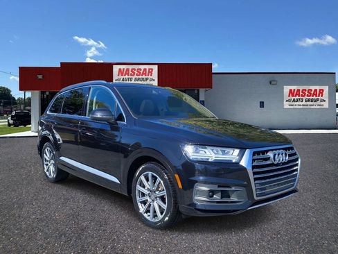 Used 2018 Audi Q7 3.0T Prestige image 3