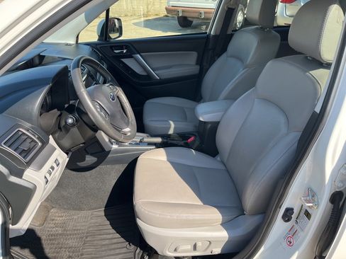 Used 2016 Subaru Forester 2.5i Limited image 11