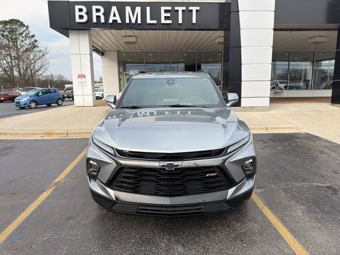 Used 2024 Chevrolet Blazer RS image 2