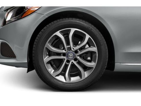 Used 2015 Mercedes-Benz C 300 4MATIC Sedan image 11