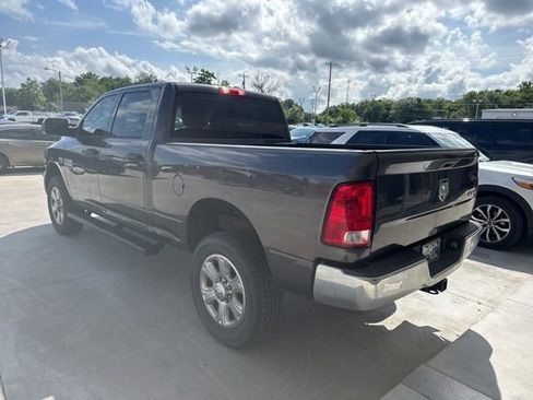 Used 2017 RAM 2500 Tradesman w/ Chrome Appearance Group AWD/4WD image 3