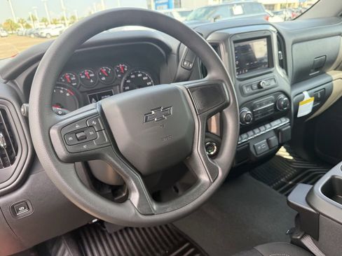 New 2026 Chevrolet Silverado 1500 Custom Trail Boss w/ LPO, Dark Essentials Package image 30