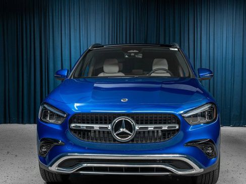 Certified 2025 Mercedes-Benz GLA 250 250 SUV image 2