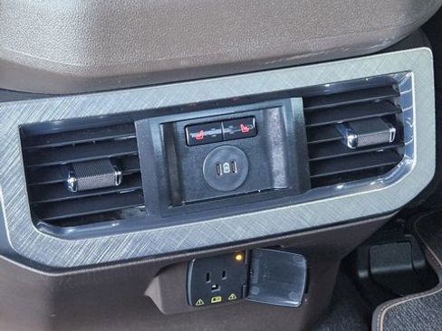 Certified 2025 Ford F250 King Ranch w/ Chrome Package image 20