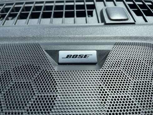 Used 2024 Chevrolet Colorado LT w/ LT Convenience Package III image 25