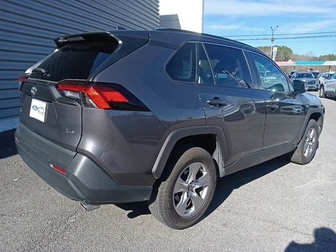 Used 2024 Toyota RAV4 XLE image 3