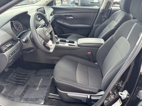 Used 2024 Nissan Sentra SV image 13