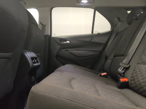 Used 2020 Chevrolet Equinox LT AWD/4WD image 18