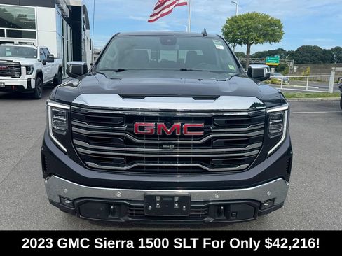 Used 2023 GMC Sierra 1500 SLT w/ SLT Premium Package AWD/4WD image 2