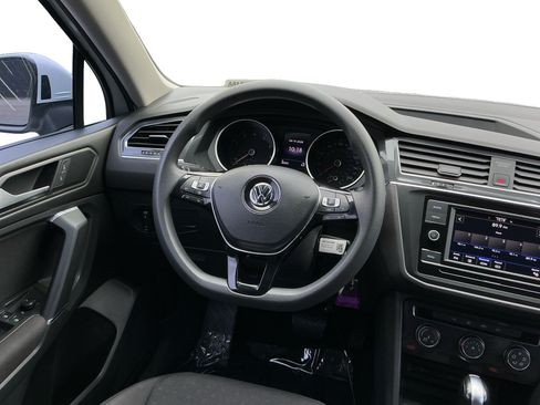 Used 2020 Volkswagen Tiguan S FWD image 11