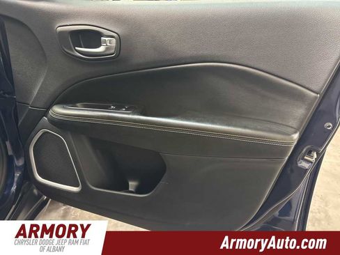 Used 2020 Jeep Compass Latitude image 34