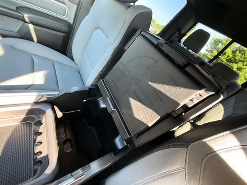 Used 2023 RAM 1500 Big Horn AWD/4WD image 28