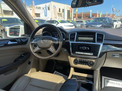 Used 2015 Mercedes-Benz ML 350 4MATIC image 21