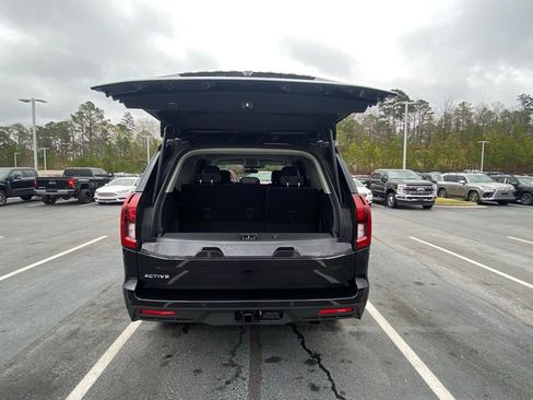 New 2026 Ford Expedition Active image 27