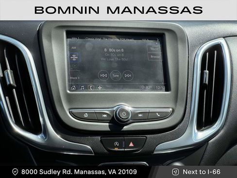 Used 2022 Chevrolet Equinox LT image 18