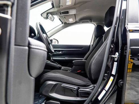Used 2023 Honda CR-V LX image 33